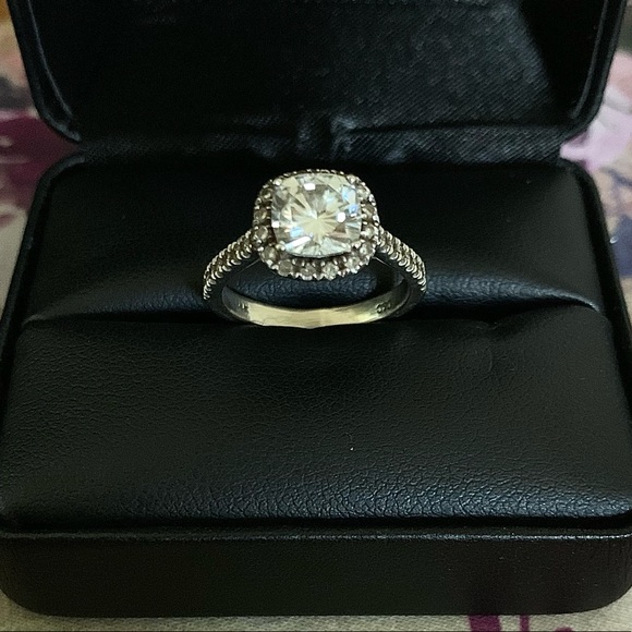 ℭ𝔥𝔞𝔯𝔩𝔢𝔰 & ℭ𝔬𝔩𝔳𝔞𝔯𝔡 ℜ𝔦𝔫𝔤 💍 - Picture 2 of 6